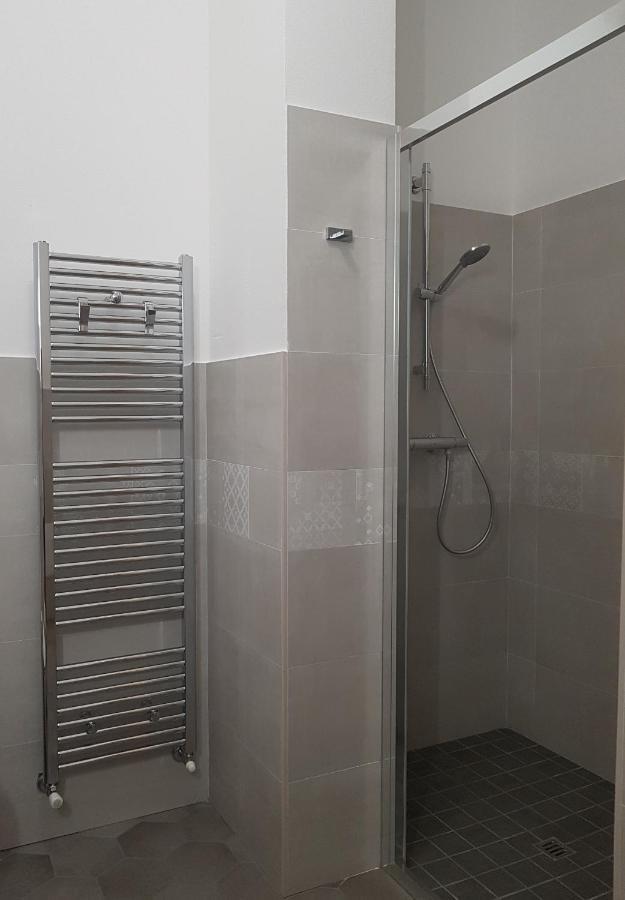 B&B Al Civico16 Гуспини Екстериор снимка